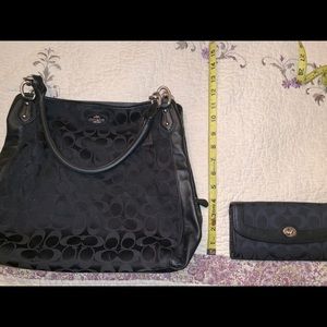 Coach Signature Purse & Wallet